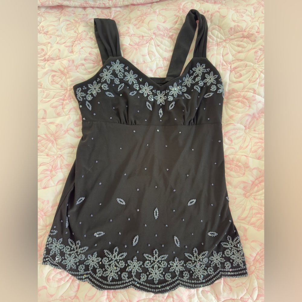 Vintage Y2K Black R&K evening tank top with blue beading